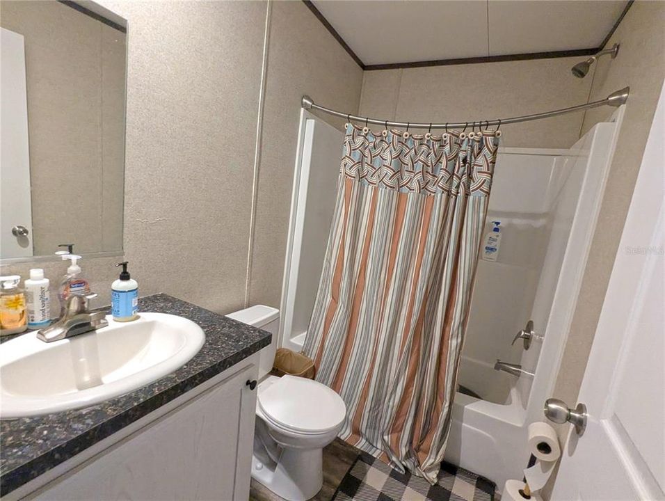 En Venta: $349,990 (3 camas, 2 baños, 1404 Pies cuadrados)