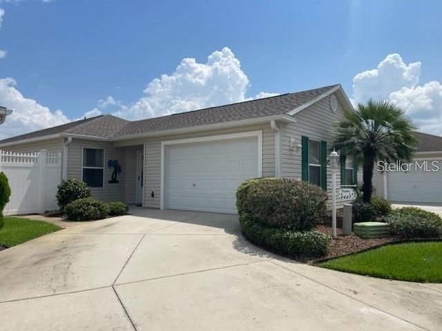 出租: $2,300 (2 贝兹, 2 浴室, 1182 平方英尺)