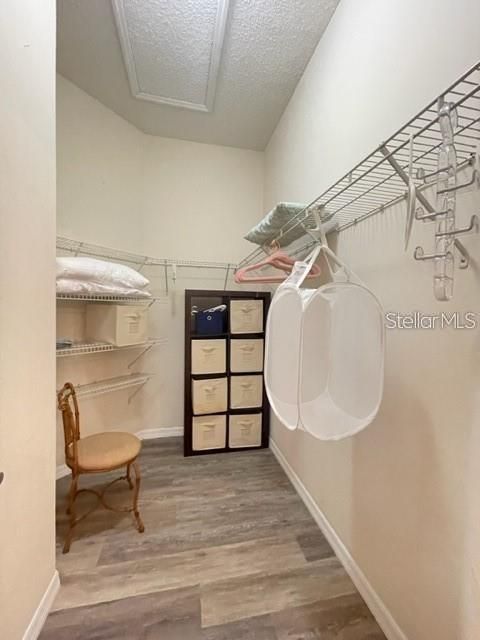 出租: $2,300 (2 贝兹, 2 浴室, 1182 平方英尺)