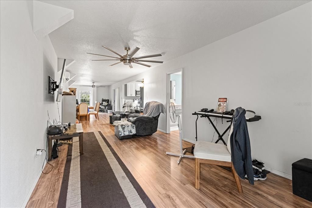 For Sale: $479,000 (2 beds, 2 baths, 1860 Square Feet)