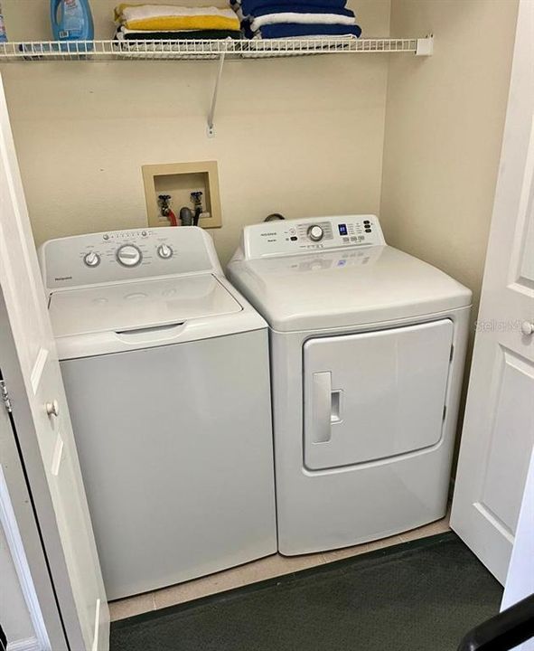 待售: $224,990 (3 贝兹, 2 浴室, 1326 平方英尺)