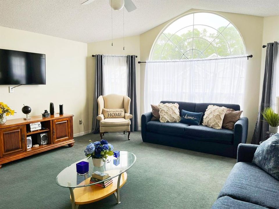 待售: $224,990 (3 贝兹, 2 浴室, 1326 平方英尺)