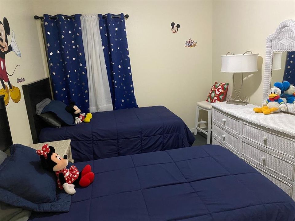 待售: $224,990 (3 贝兹, 2 浴室, 1326 平方英尺)