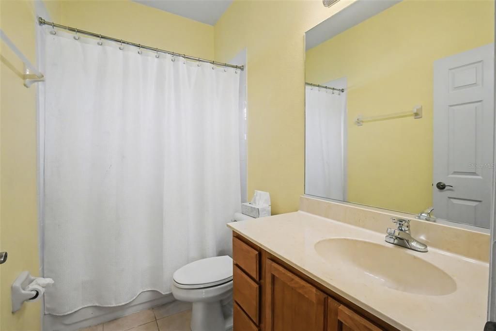 For Sale: $285,000 (2 beds, 2 baths, 1653 Square Feet)