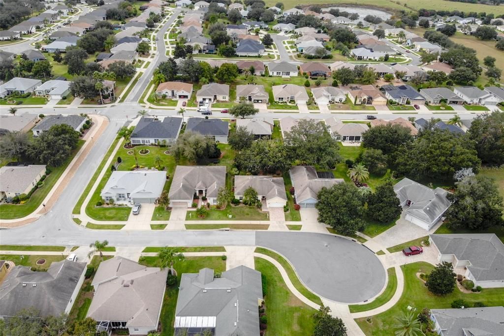 For Sale: $285,000 (2 beds, 2 baths, 1653 Square Feet)