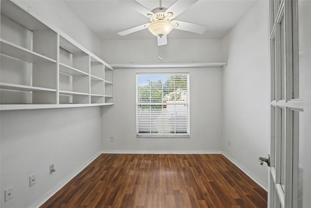 For Sale: $285,000 (2 beds, 2 baths, 1653 Square Feet)