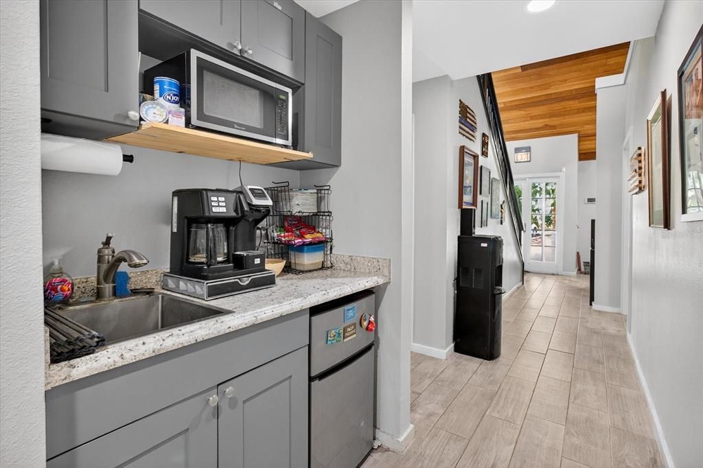 待售: $310,000 (0 贝兹, 0 浴室, 1525 平方英尺)