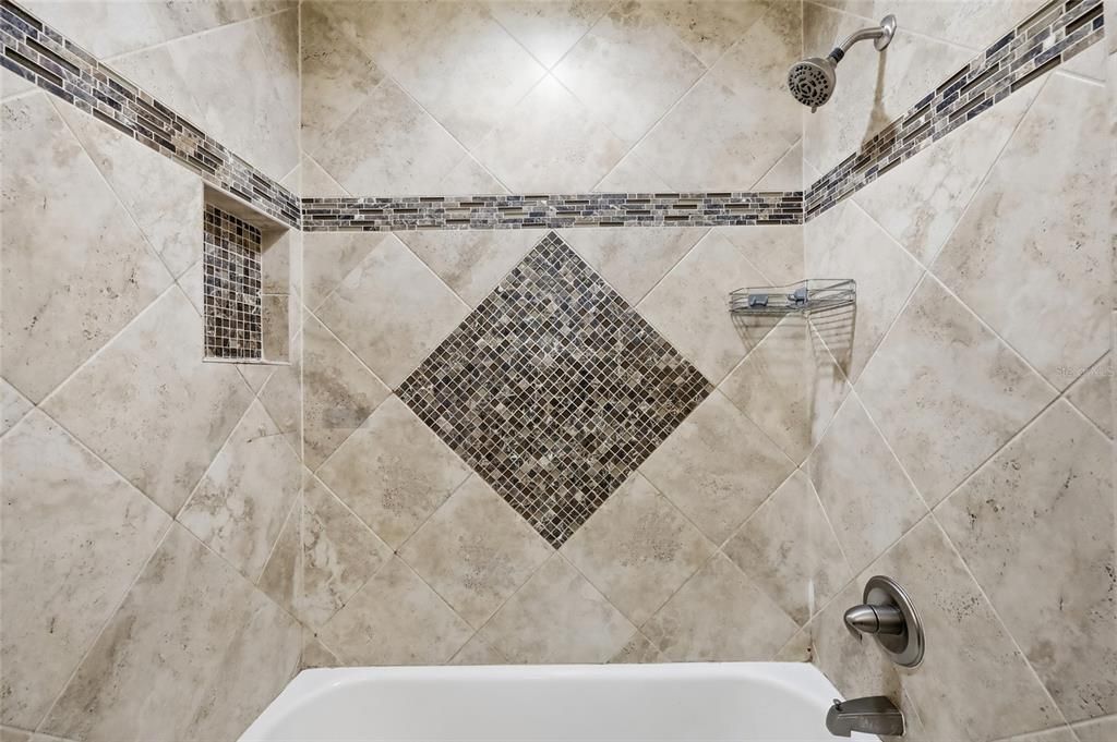 待售: $439,900 (5 贝兹, 3 浴室, 2258 平方英尺)