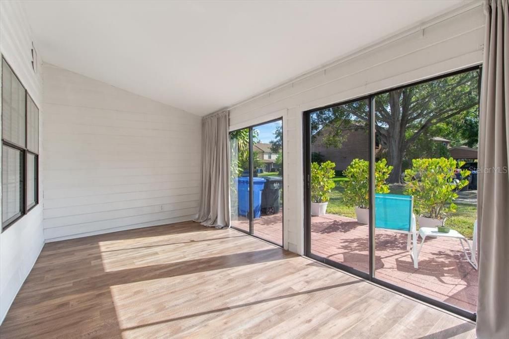 En Renta: $2,500 (2 camas, 2 baños, 990 Pies cuadrados)