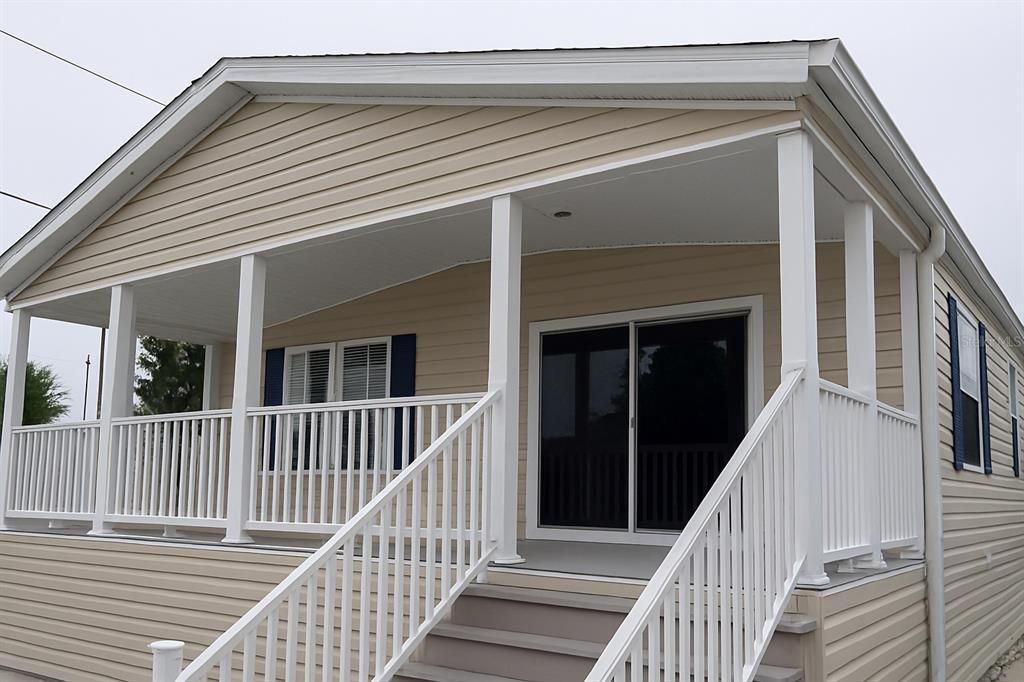 For Sale: $199,500 (3 beds, 2 baths, 1344 Square Feet)