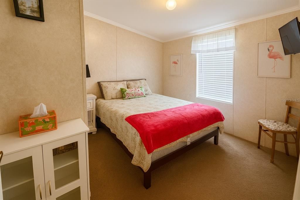 For Sale: $199,500 (3 beds, 2 baths, 1344 Square Feet)