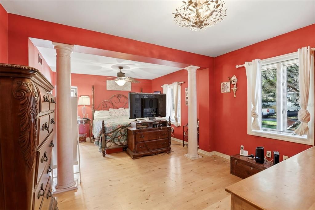 На продажу: $625,000 (2 спален, 2 ванн, 1681 Квадратных фут)