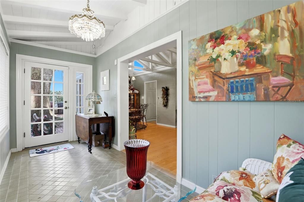 На продажу: $625,000 (2 спален, 2 ванн, 1681 Квадратных фут)