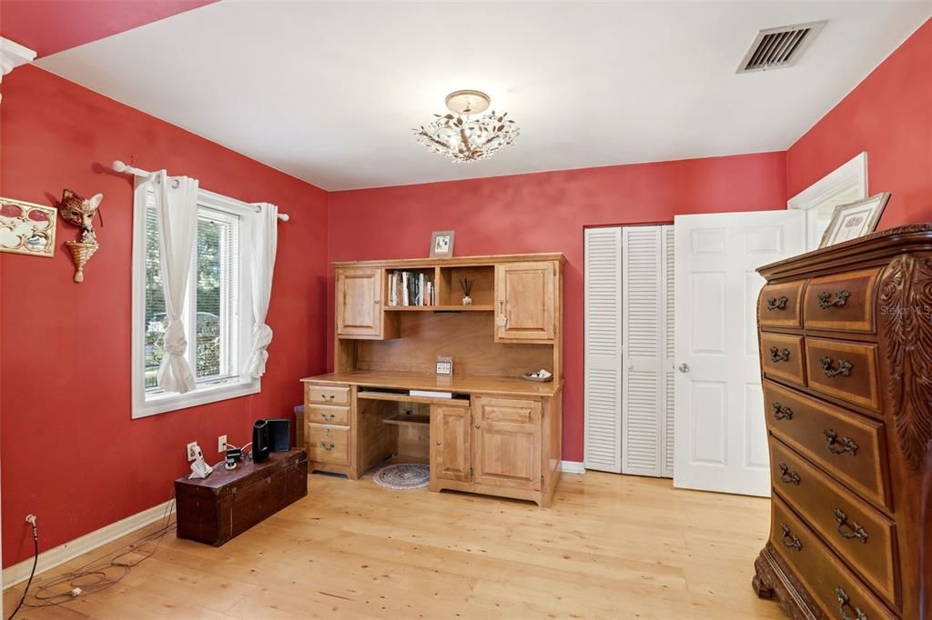 На продажу: $625,000 (2 спален, 2 ванн, 1681 Квадратных фут)