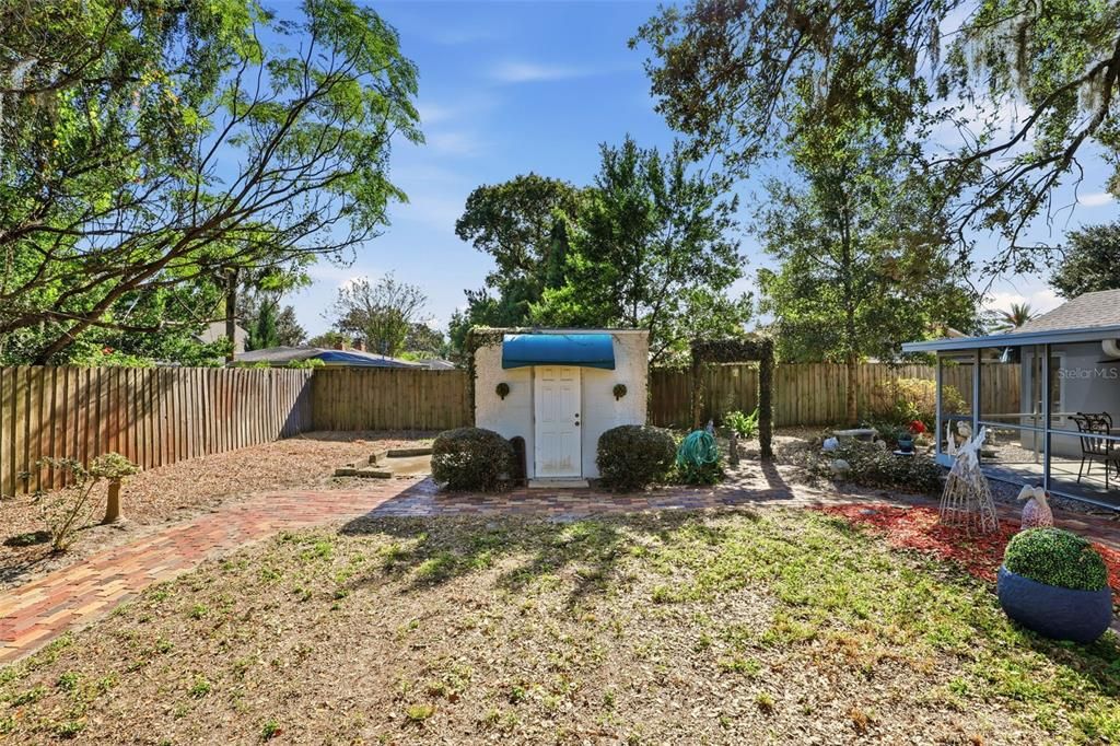 На продажу: $625,000 (2 спален, 2 ванн, 1681 Квадратных фут)