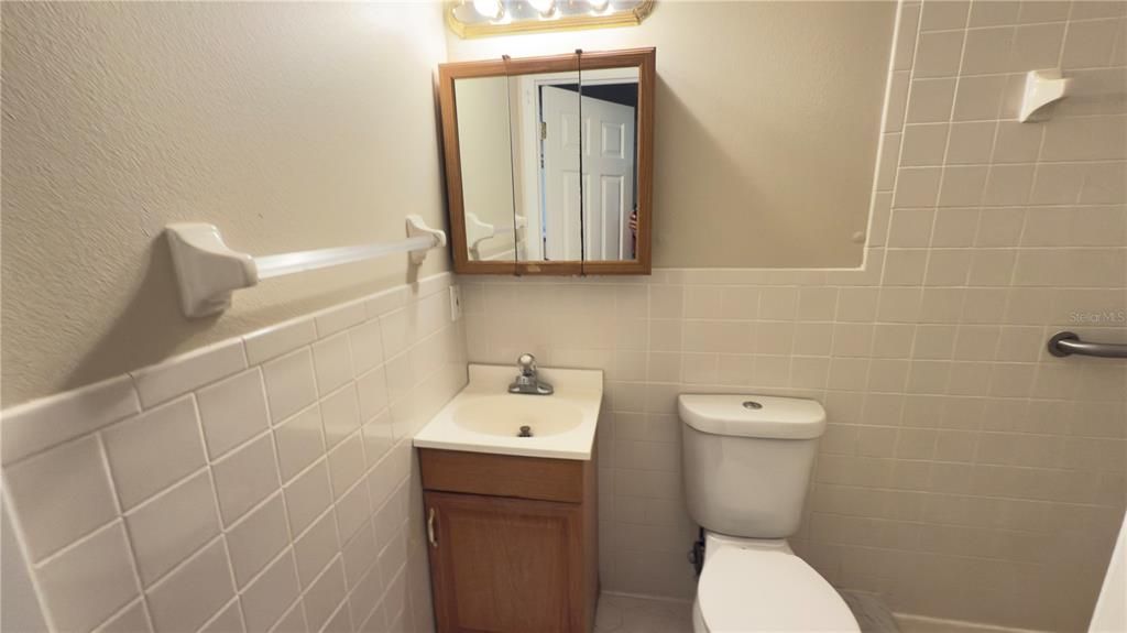 En Venta: $575,000 (4 camas, 3 baños, 2890 Pies cuadrados)