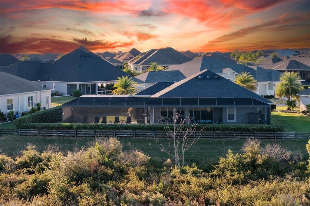 En Venta: $1,625,000 (4 camas, 3 baños, 2708 Pies cuadrados)