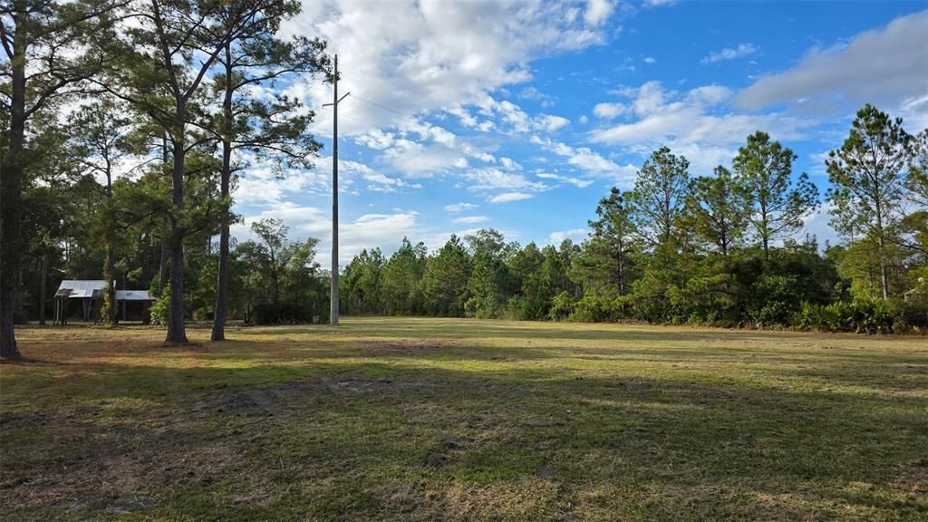 На продажу: $165,000 (7.50 acres)