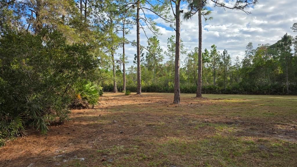 На продажу: $165,000 (7.50 acres)