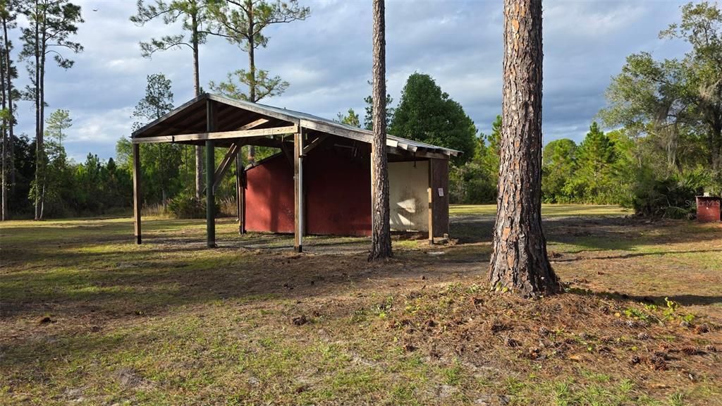 На продажу: $165,000 (7.50 acres)