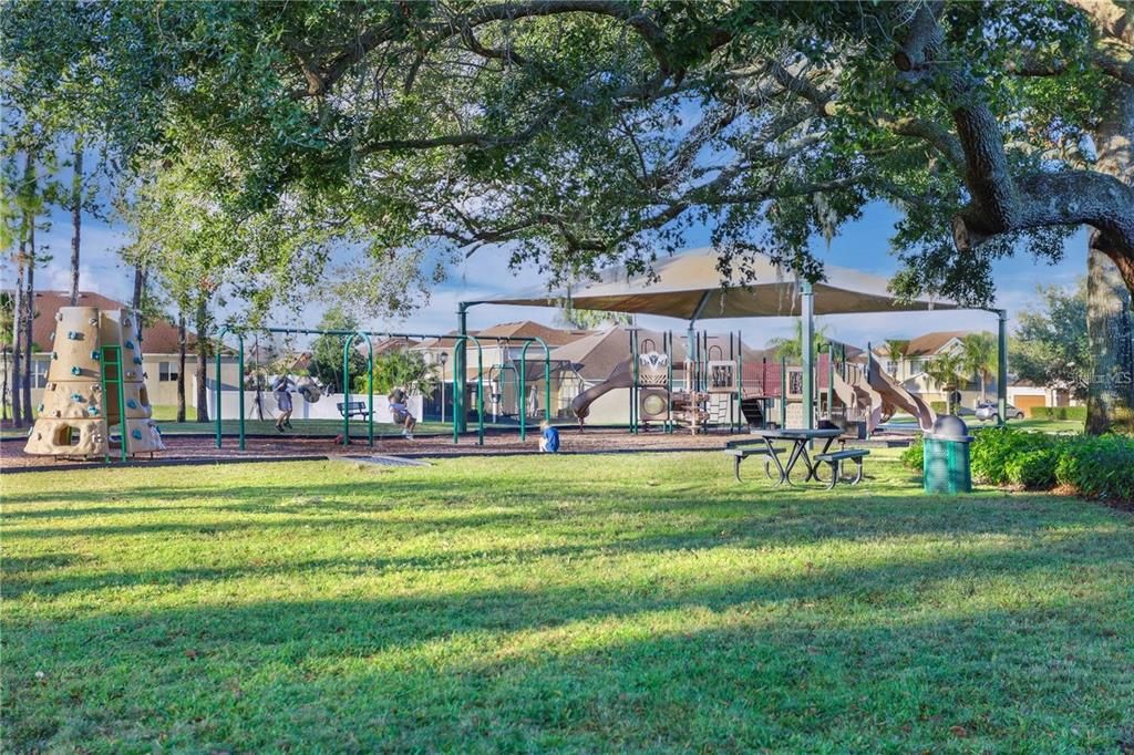 For Rent: $3,100 (4 beds, 2 baths, 2563 Square Feet)