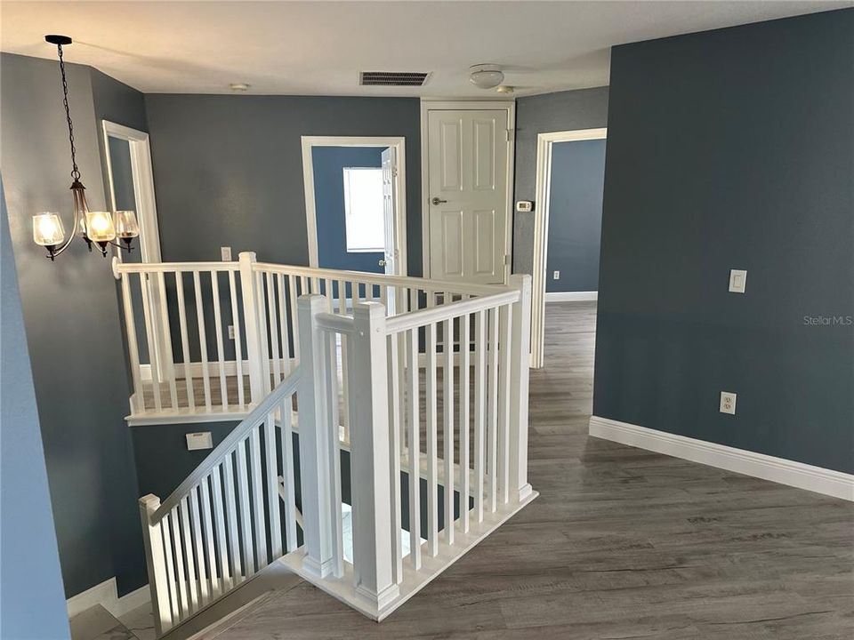 For Rent: $3,100 (4 beds, 2 baths, 2563 Square Feet)