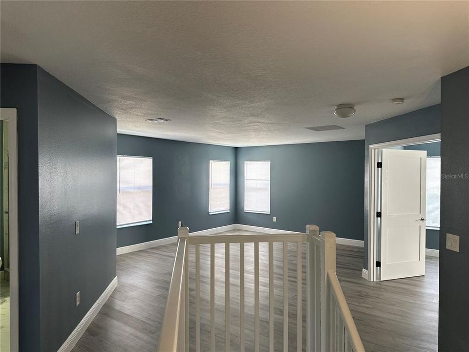 For Rent: $3,100 (4 beds, 2 baths, 2563 Square Feet)