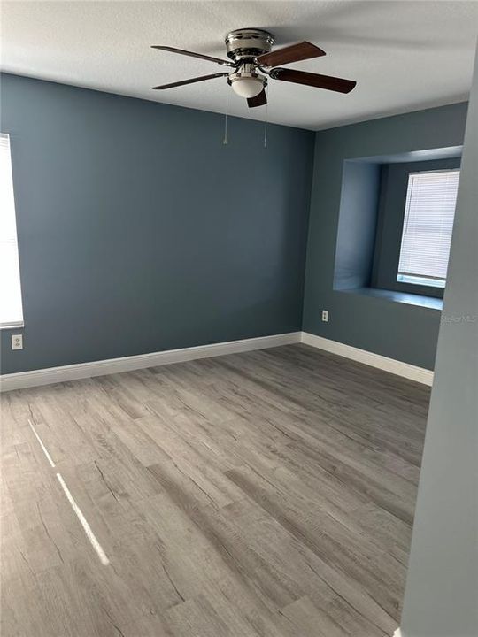 For Rent: $3,100 (4 beds, 2 baths, 2563 Square Feet)