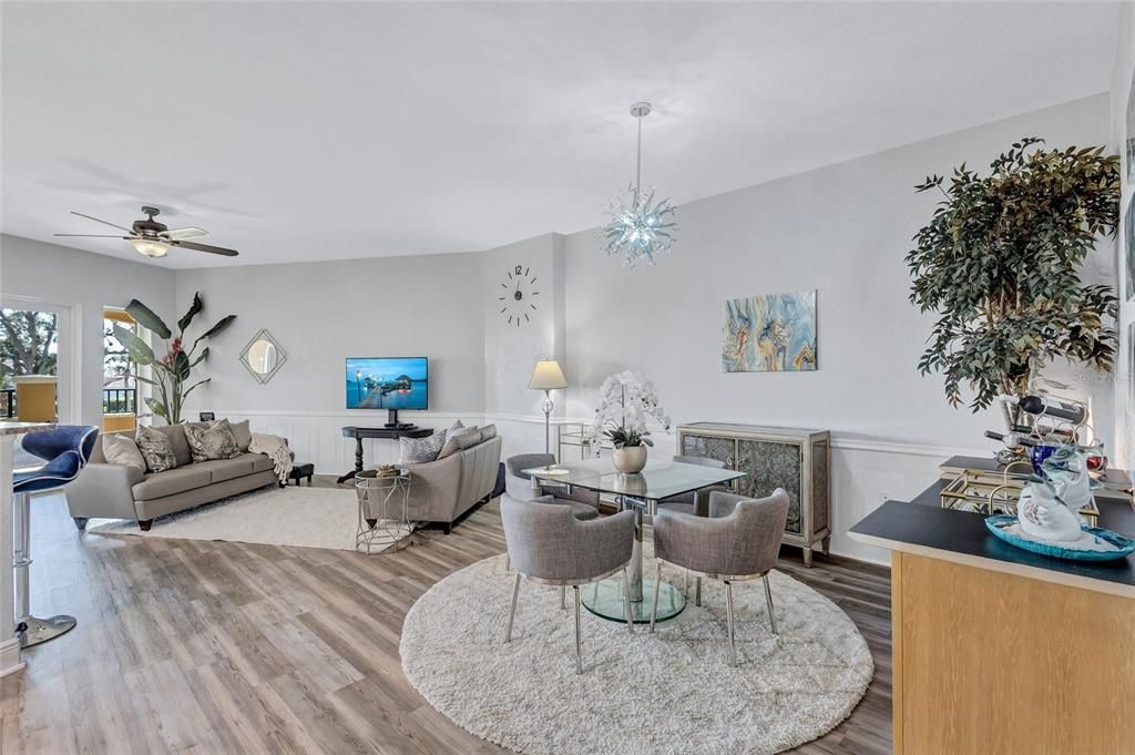 En Venta: $375,000 (2 camas, 2 baños, 1618 Pies cuadrados)