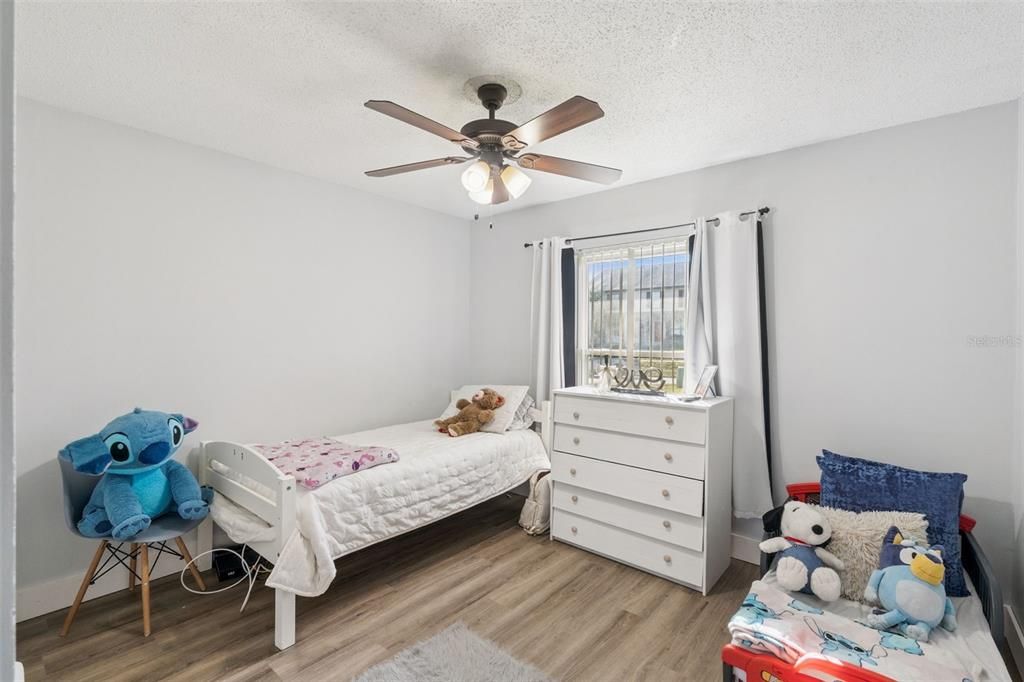 En Venta: $279,900 (2 camas, 2 baños, 1072 Pies cuadrados)