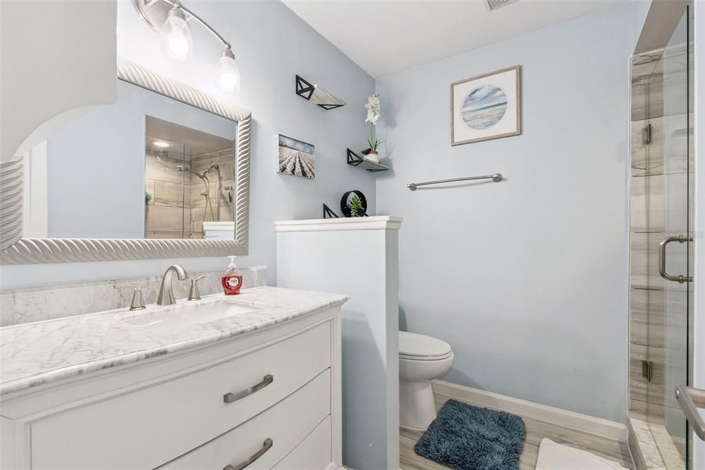 En Venta: $279,900 (2 camas, 2 baños, 1072 Pies cuadrados)