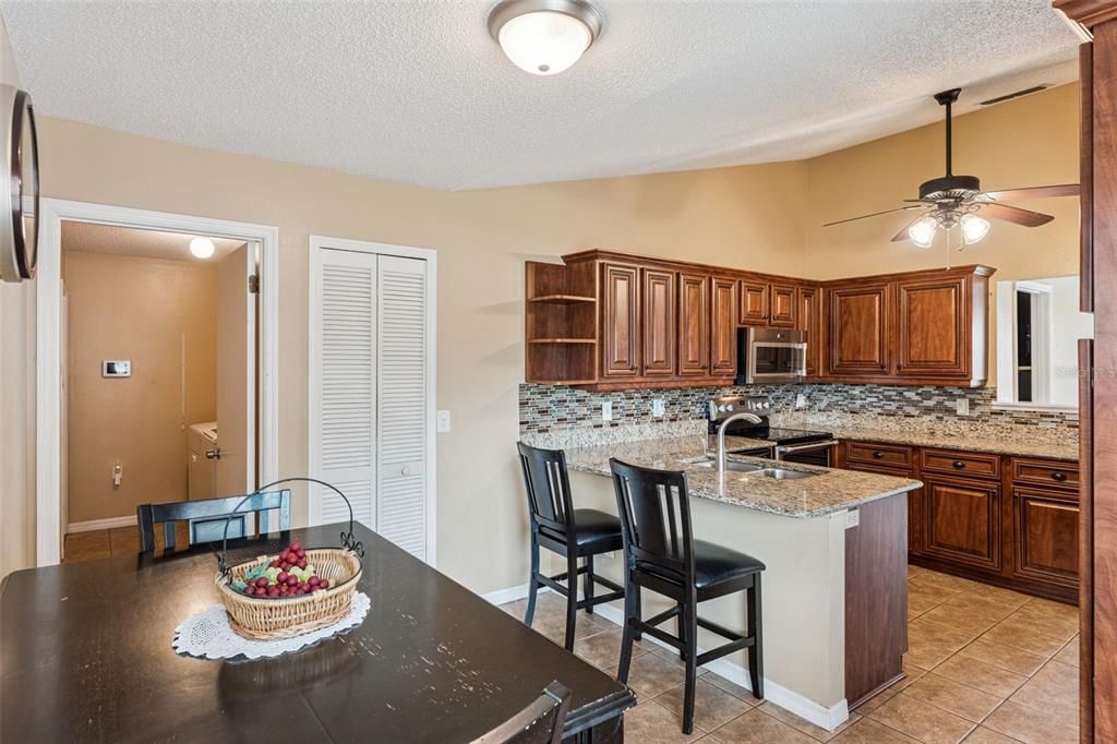 For Sale: $449,000 (4 beds, 2 baths, 1628 Square Feet)