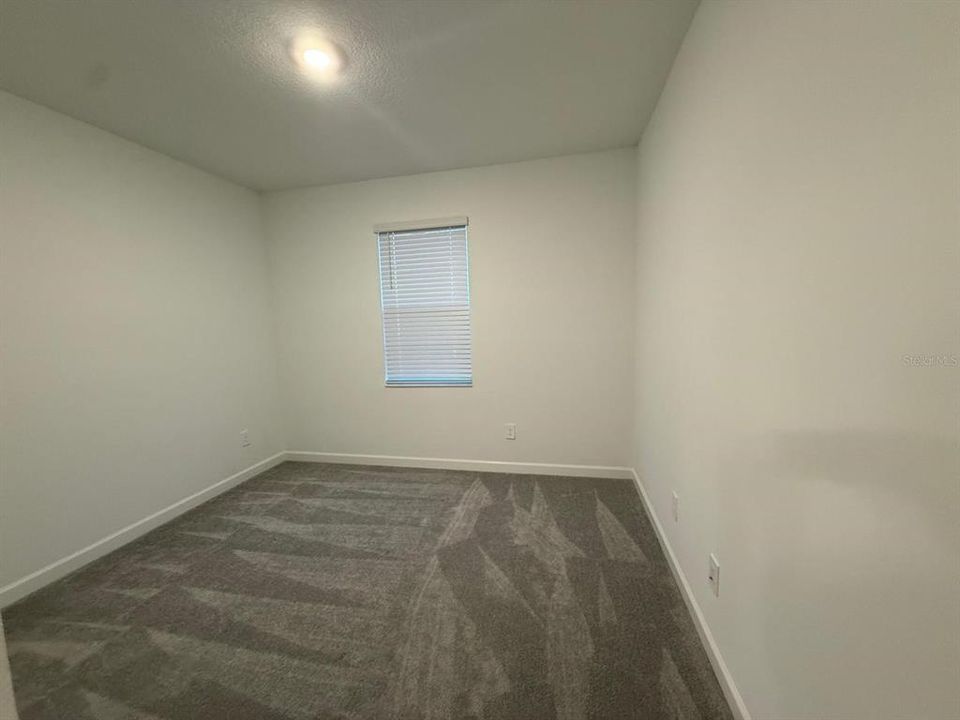 For Rent: $2,900 (3 beds, 3 baths, 2366 Square Feet)