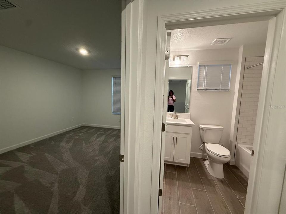 For Rent: $2,900 (3 beds, 3 baths, 2366 Square Feet)