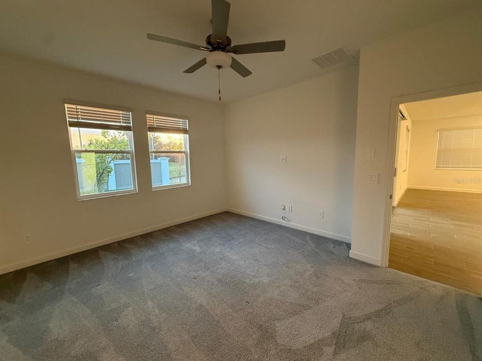 For Rent: $2,900 (3 beds, 3 baths, 2366 Square Feet)