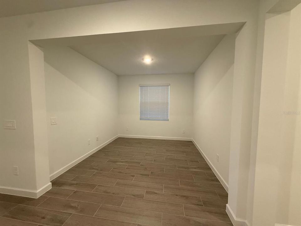 For Rent: $2,900 (3 beds, 3 baths, 2366 Square Feet)