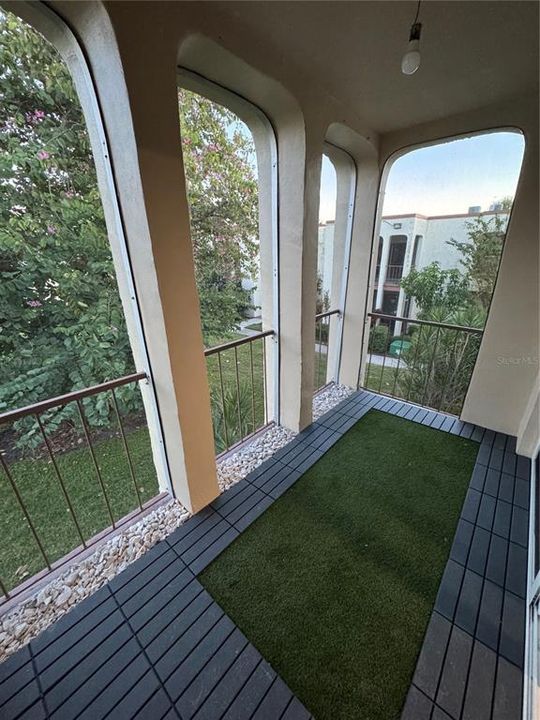 For Rent: $1,595 (2 beds, 2 baths, 1002 Square Feet)