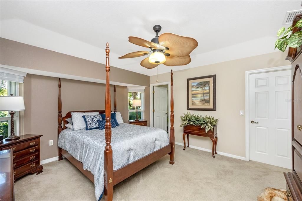 待售: $515,000 (3 贝兹, 2 浴室, 1603 平方英尺)