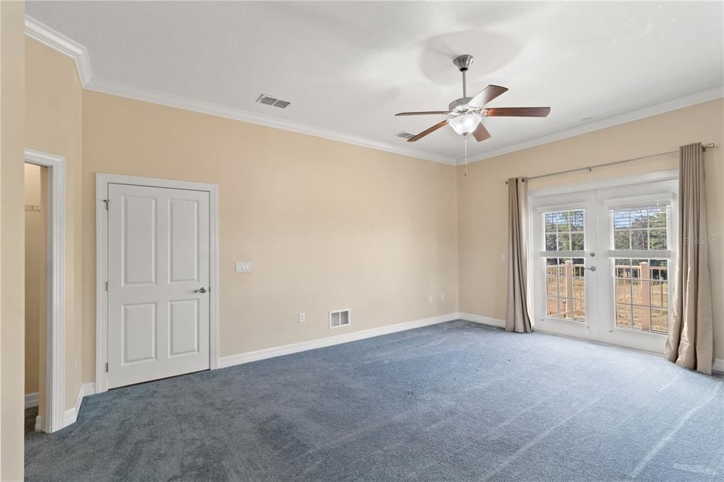 待售: $218,000 (3 贝兹, 2 浴室, 1640 平方英尺)