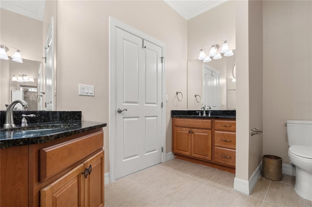 待售: $218,000 (3 贝兹, 2 浴室, 1640 平方英尺)