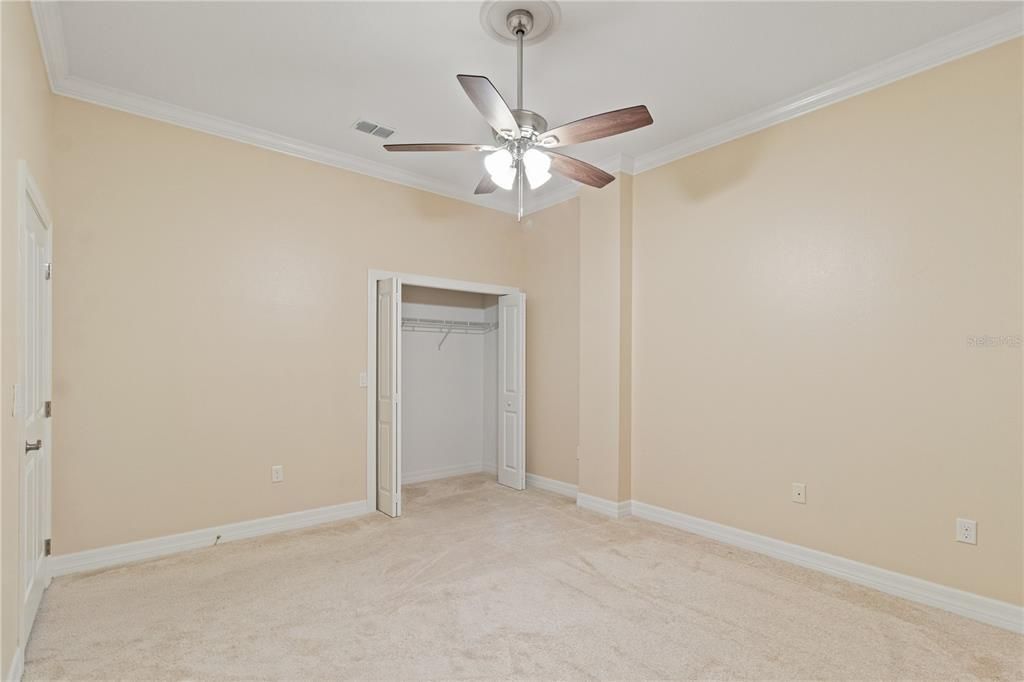 待售: $218,000 (3 贝兹, 2 浴室, 1640 平方英尺)