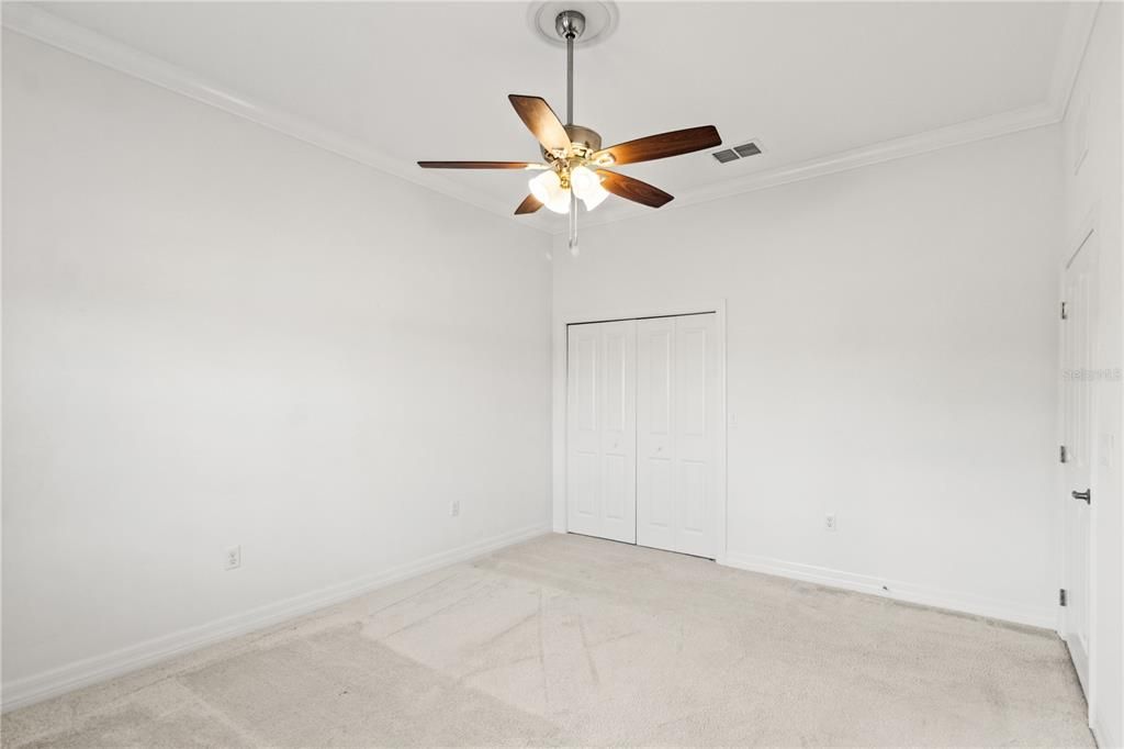 待售: $218,000 (3 贝兹, 2 浴室, 1640 平方英尺)