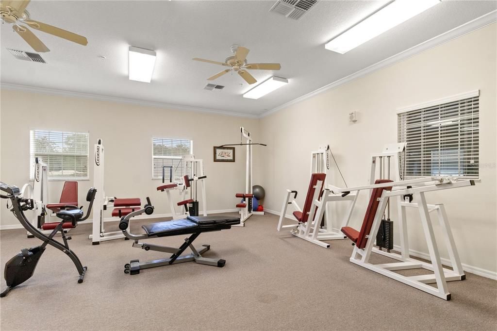 待售: $218,000 (3 贝兹, 2 浴室, 1640 平方英尺)