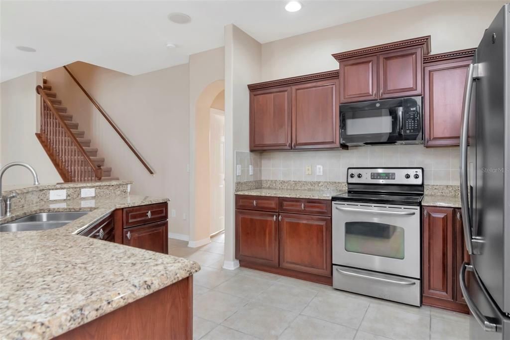 待售: $629,900 (5 贝兹, 4 浴室, 3043 平方英尺)