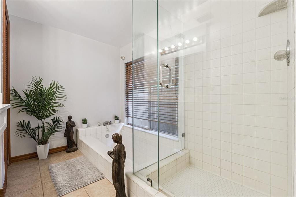 For Sale: $434,900 (3 beds, 2 baths, 1875 Square Feet)