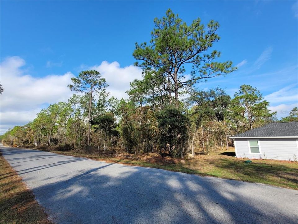 En Venta: $36,000 (0.24 acres)