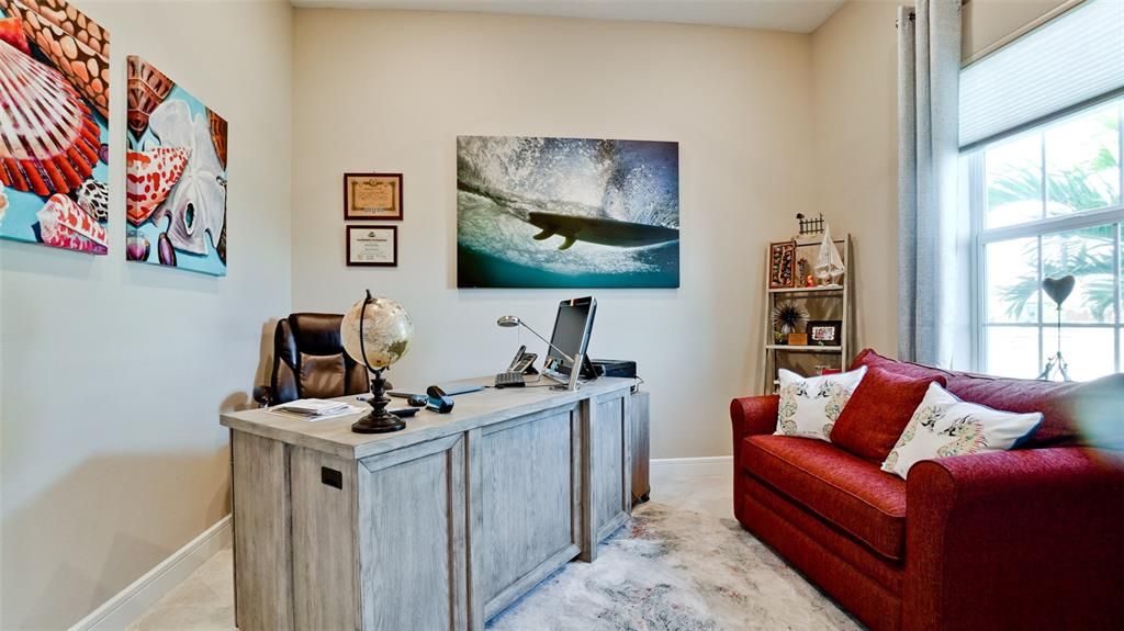 待售: $569,900 (2 贝兹, 2 浴室, 1925 平方英尺)