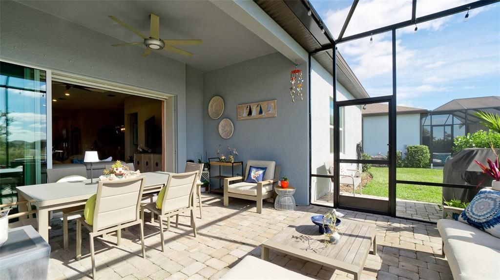 待售: $569,900 (2 贝兹, 2 浴室, 1925 平方英尺)