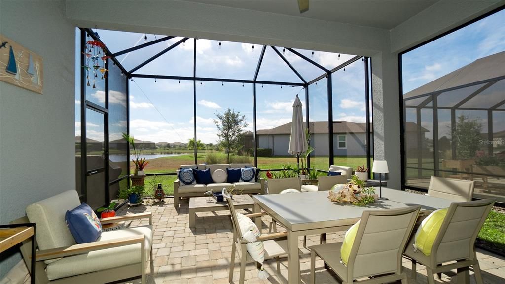 待售: $569,900 (2 贝兹, 2 浴室, 1925 平方英尺)