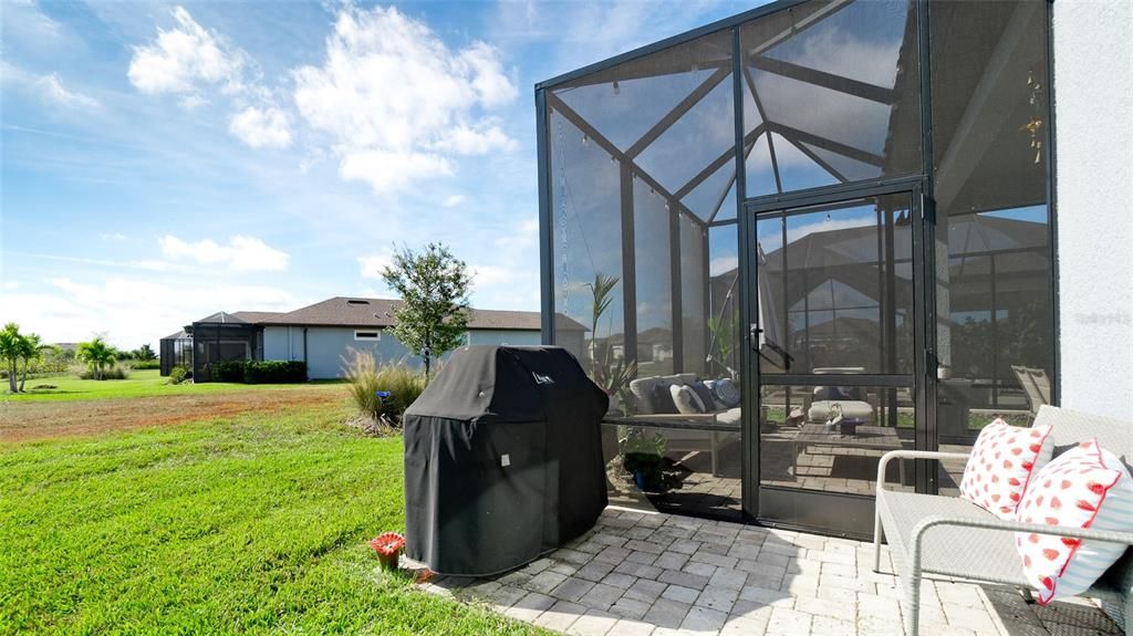 待售: $569,900 (2 贝兹, 2 浴室, 1925 平方英尺)